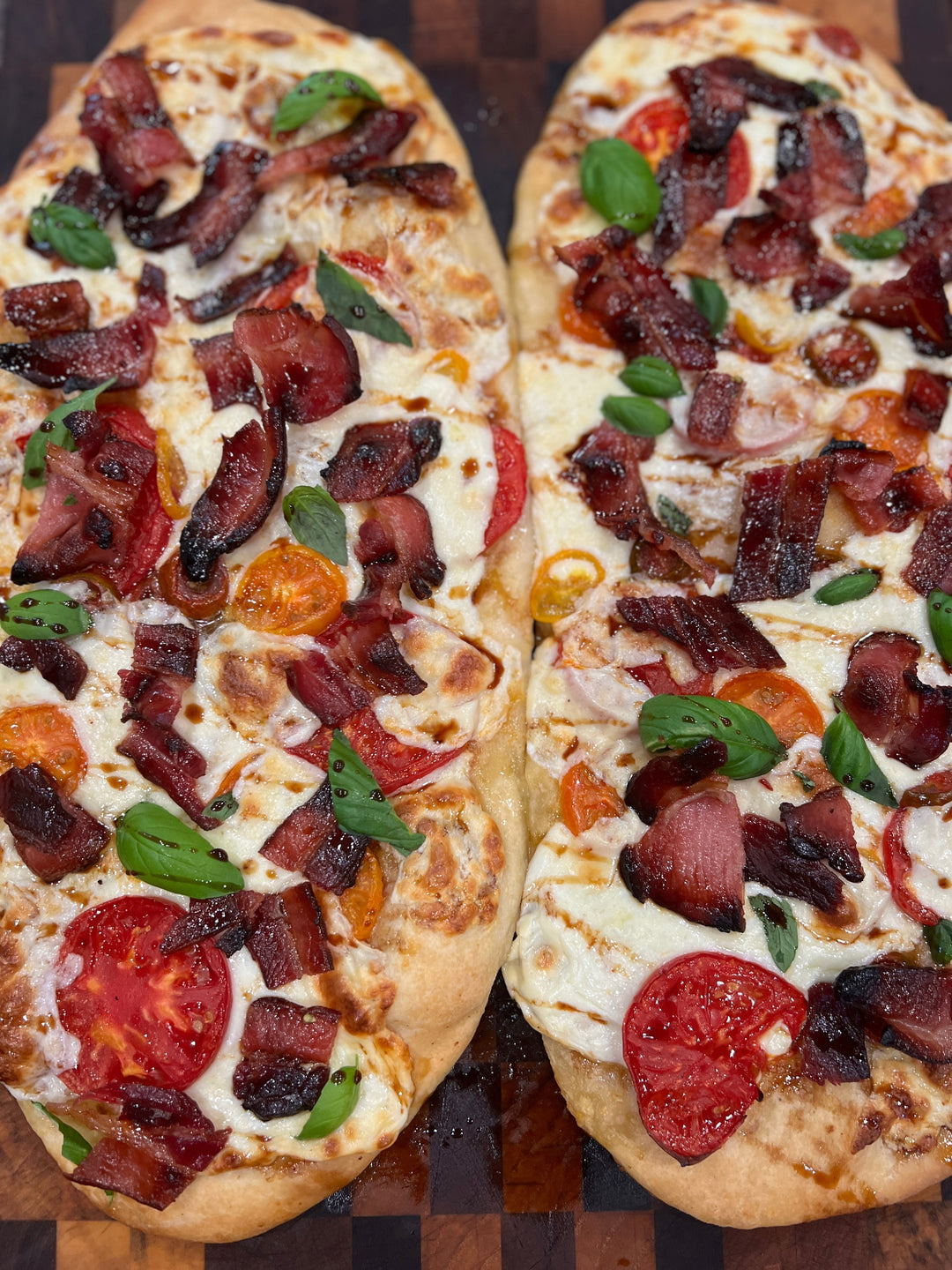 Rustic Caprese Sourdough Flatbread: A Summer Dinner Favorite
