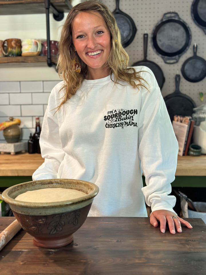 "Sourdough Baking Crunchy Mama" Unisex Crew Sweatshirt